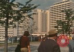 Immagine di Gli atleti che arrivano per i giochi olimpici Monaco di Baviera Germania, 1972, secondo 44 filmato di repertorio 65675075640