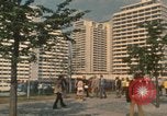 Immagine di Gli atleti che arrivano per i giochi olimpici Monaco di Baviera Germania, 1972, secondo 47 filmato di repertorio 65675075640