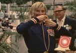Standbild Micki King München Deutschland, 1972, aus Sekunde 46 historischem Filmmaterial Videoclip 65675075643
