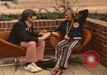 Standbild Micki King München Deutschland, 1972, aus Sekunde 4 historischem Filmmaterial Videoclip 65675075644