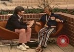 Standbild Micki King München Deutschland, 1972, aus Sekunde 5 historischem Filmmaterial Videoclip 65675075644
