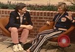 Standbild Micki King München Deutschland, 1972, aus Sekunde 30 historischem Filmmaterial Videoclip 65675075644