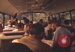 Standbild militärischen Athleten sighteeing Weilheim-Schongau Deutschland, 1972, aus Sekunde 13 historischem Filmmaterial Videoclip 65675075654