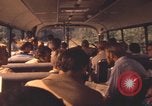 Standbild militärischen Athleten sighteeing Weilheim-Schongau Deutschland, 1972, aus Sekunde 16 historischem Filmmaterial Videoclip 65675075654
