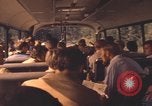 Standbild militärischen Athleten sighteeing Weilheim-Schongau Deutschland, 1972, aus Sekunde 18 historischem Filmmaterial Videoclip 65675075654