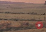 Standbild militärischen Athleten sighteeing Weilheim-Schongau Deutschland, 1972, aus Sekunde 30 historischem Filmmaterial Videoclip 65675075654