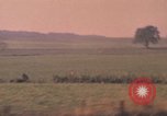 Standbild militärischen Athleten sighteeing Weilheim-Schongau Deutschland, 1972, aus Sekunde 31 historischem Filmmaterial Videoclip 65675075654