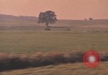 Standbild militärischen Athleten sighteeing Weilheim-Schongau Deutschland, 1972, aus Sekunde 35 historischem Filmmaterial Videoclip 65675075654