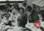 Image Negro enfants New Orleans Louisiana USA, 1937, de la seconde 4 séquences d'archives historiques vidéo 65675075662