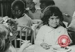 Image Negro enfants New Orleans Louisiana USA, 1937, de la seconde 16 séquences d'archives historiques vidéo 65675075662