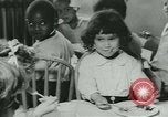 Image Negro enfants New Orleans Louisiana USA, 1937, de la seconde 17 séquences d'archives historiques vidéo 65675075662