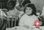 Image Negro enfants New Orleans Louisiana USA, 1937, de la seconde 21 séquences d'archives historiques vidéo 65675075662