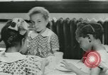 Image Negro enfants New Orleans Louisiana USA, 1937, de la seconde 38 séquences d'archives historiques vidéo 65675075662