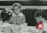 Image Negro enfants New Orleans Louisiana USA, 1937, de la seconde 39 séquences d'archives historiques vidéo 65675075662