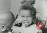 Image Negro enfants New Orleans Louisiana USA, 1937, de la seconde 58 séquences d'archives historiques vidéo 65675075662