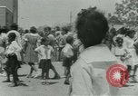 Image Negro enfants New Orleans Louisiana USA, 1937, de la seconde 23 séquences d'archives historiques vidéo 65675075663