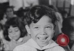 Image Negro enfants New Orleans Louisiana USA, 1937, de la seconde 30 séquences d'archives historiques vidéo 65675075665