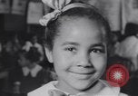 Image Negro enfants New Orleans Louisiana USA, 1937, de la seconde 34 séquences d'archives historiques vidéo 65675075665