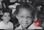 Image Negro enfants New Orleans Louisiana USA, 1937, de la seconde 48 séquences d'archives historiques vidéo 65675075665