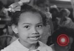 Image Negro enfants New Orleans Louisiana USA, 1937, de la seconde 53 séquences d'archives historiques vidéo 65675075665