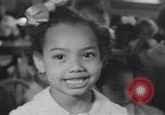 Image Negro enfants New Orleans Louisiana USA, 1937, de la seconde 54 séquences d'archives historiques vidéo 65675075665
