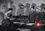 Standbild Armee Kadetten United States USA, 1944, aus Sekunde 3 historischem Filmmaterial Videoclip 65675075673