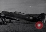 Standbild französische Staffel von Curtiss Hawk Kampfflugzeuge Frankreich, 1939, aus Sekunde 12 historischem Filmmaterial Videoclip 65675075696