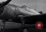 Standbild französische Staffel von Curtiss Hawk Kampfflugzeuge Frankreich, 1939, aus Sekunde 13 historischem Filmmaterial Videoclip 65675075696