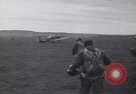 Standbild französische Staffel von Curtiss Hawk Kampfflugzeuge Frankreich, 1939, aus Sekunde 19 historischem Filmmaterial Videoclip 65675075696