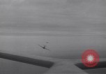 Standbild französische Staffel von Curtiss Hawk Kampfflugzeuge Frankreich, 1939, aus Sekunde 36 historischem Filmmaterial Videoclip 65675075696