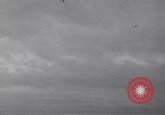 Standbild französische Staffel von Curtiss Hawk Kampfflugzeuge Frankreich, 1939, aus Sekunde 43 historischem Filmmaterial Videoclip 65675075696