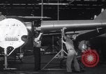 Standbild Lockheed Bomber Burbank California USA, 1939, aus Sekunde 22 historischem Filmmaterial Videoclip 65675075697