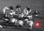 Immagine di USC contro Notre Dame del gioco del calcio South Bend Indiana USA, 1939, secondo 18 filmato di repertorio 65675075702