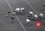 Immagine di USC contro Notre Dame del gioco del calcio South Bend Indiana USA, 1939, secondo 24 filmato di repertorio 65675075702