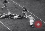 Immagine di USC contro Notre Dame del gioco del calcio South Bend Indiana USA, 1939, secondo 42 filmato di repertorio 65675075702