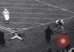 Immagine di USC contro Notre Dame del gioco del calcio South Bend Indiana USA, 1939, secondo 50 filmato di repertorio 65675075702