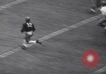 Immagine di USC contro Notre Dame del gioco del calcio South Bend Indiana USA, 1939, secondo 61 filmato di repertorio 65675075702