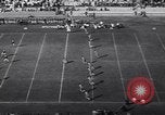 Immagine di Partita di calcio Los Angeles California USA, 1939, secondo 13 filmato di repertorio 65675075703