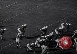 Immagine di Partita di calcio Los Angeles California USA, 1939, secondo 22 filmato di repertorio 65675075703
