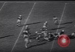Immagine di Partita di calcio Los Angeles California USA, 1939, secondo 41 filmato di repertorio 65675075703