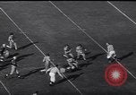 Immagine di Partita di calcio Los Angeles California USA, 1939, secondo 51 filmato di repertorio 65675075703
