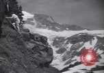 Standbild Bergsteiger Washington State United States USA, 1938, aus Sekunde 16 historischem Filmmaterial Videoclip 65675075741