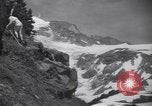 Standbild Bergsteiger Washington State United States USA, 1938, aus Sekunde 17 historischem Filmmaterial Videoclip 65675075741