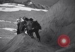 Standbild Bergsteiger Washington State United States USA, 1938, aus Sekunde 19 historischem Filmmaterial Videoclip 65675075741