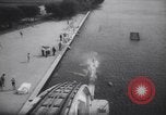 Standbild Wasser Skifahrer Paris Frankreich, 1938, aus Sekunde 14 historischem Filmmaterial Videoclip 65675075742