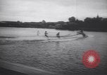 Standbild Wasser Skifahrer Paris Frankreich, 1938, aus Sekunde 34 historischem Filmmaterial Videoclip 65675075742