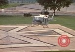 Image UH-1N hélicoptère Twin Huey Virginia United States USA, 1972, de la seconde 25 séquences d'archives historiques vidéo 65675075751