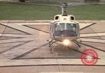 Image UH-1N hélicoptère Twin Huey Virginia United States USA, 1972, de la seconde 30 séquences d'archives historiques vidéo 65675075751