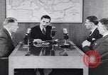 Immagine di Westbrook Van Voorhis United States USA, 1944, secondo 30 filmato di repertorio 65675075787