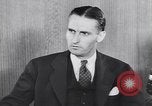 Immagine di Westbrook Van Voorhis United States USA, 1944, secondo 42 filmato di repertorio 65675075787